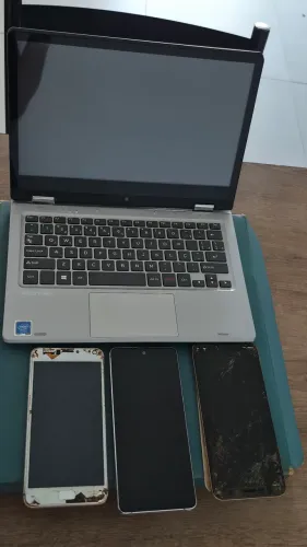 Lote notebook + 3 celulares para conserto ou peças