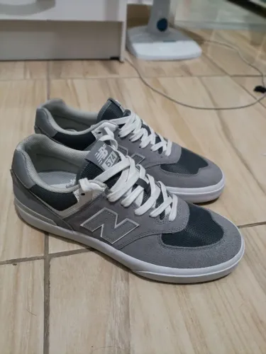 Tênis new balance 574 numeric 42