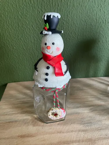 Natal potinho em Biscuit Boneco de Neve/vermelho