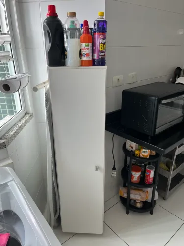 Armário multiuso 1 porta - ideal para lavanderia