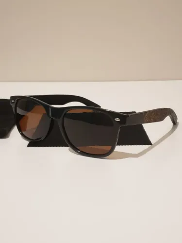 Óculos de Sol Wayfarer Polarizado + UV400 | Hastes em Bambu (Novo)