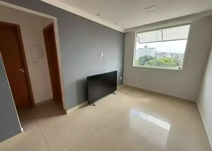 Apartamento com 2 quartos, 1 vaga e 44m² à venda no Condomínio Residencial Star VI, Belo H