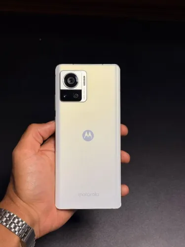 Motorola Edge 30 Ultra 
