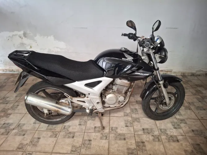 Cbx twister 250 2004
