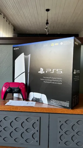 PlayStation 5 Digital Edition - Novo | Lacrado | Garantia de 1 Ano
