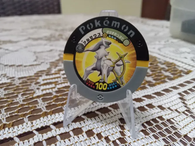 Ficha Pokémon coin japonês original do lendário Arceus 