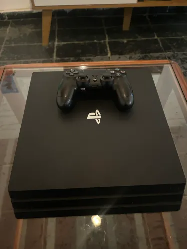 Ps4 pro 1 tb + controle, na versão 13.02!