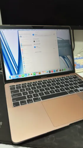 MacBook Air (Retina, 13-inch, 2018)