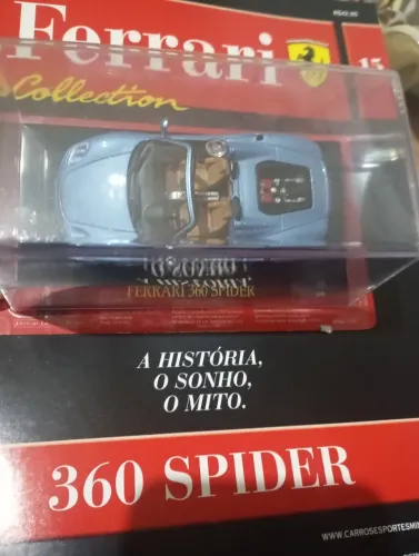 Carrinho miniatura Ferrari 360 spider novo com a revista 