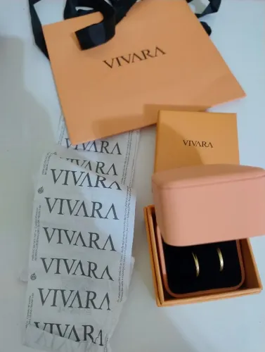 Alianças de ouro 18k da Vivara 