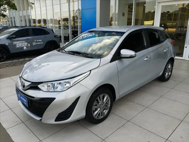 Toyota Yaris S 1.5 Flex 16V 5P AUT 2021