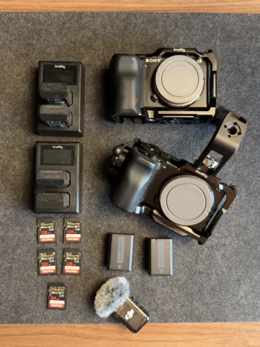 Kit com 2 ZVE-10 Mark I + acessórios e baterias