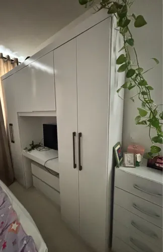 Guarda-roupa casal 6 portas Carraro 