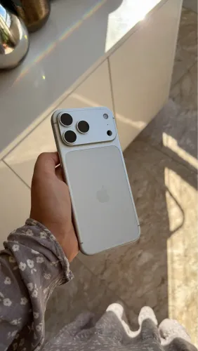 IPhone 17 pro Max Prateado Garantia Apple até 09/03/2027