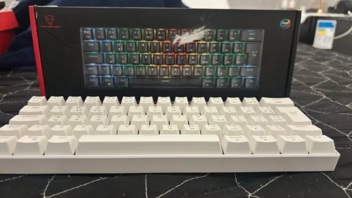 Teclado mecânico Motospeed Ck61