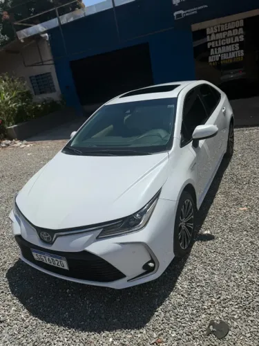 Toyota Corolla Altis Prem. Hybrid 1.8 Flex AUT 2023