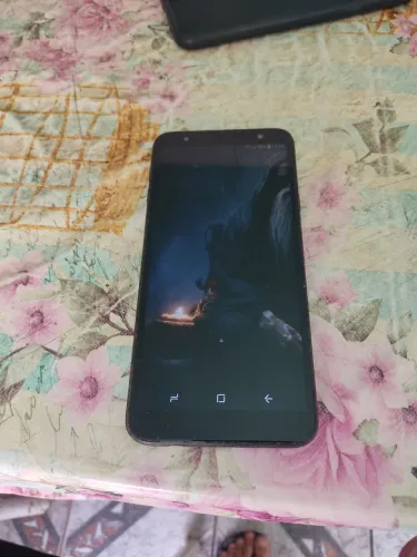 Celular j4 core