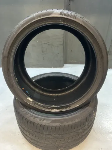 Par de pneus Pirelli P Zero Porsche Cayenne 315/30/22