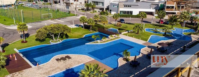 Terreno com 720 m² no Bosque de Intermares