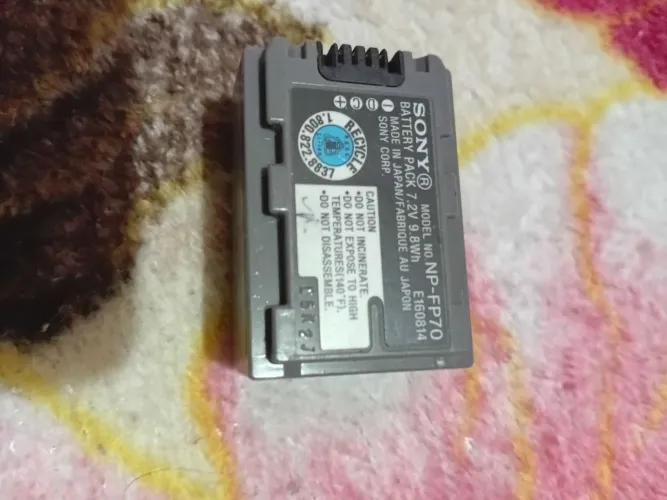 bateria Sony NP-FP70 para filmadoras está novissima