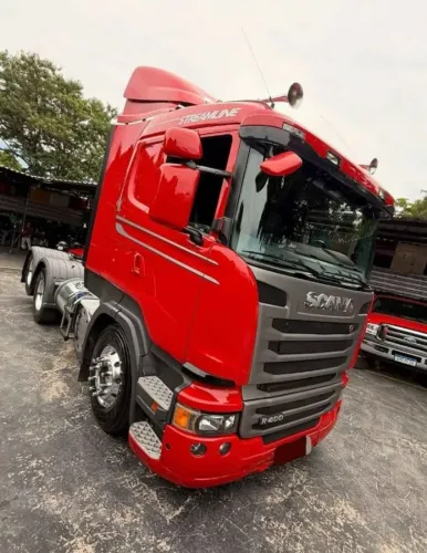 Scania R400 6x2 Ano 2015