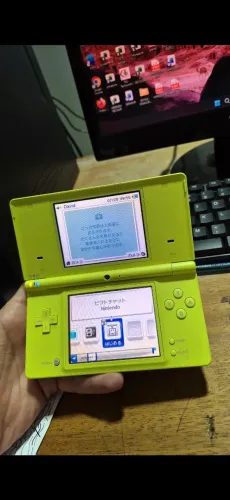 Nintendo DSi Lime Green (Modelo Japonês)