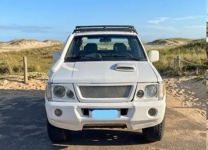 Mitsubishi L200 GLS 2.5 4X4 CD Diesel 2005
