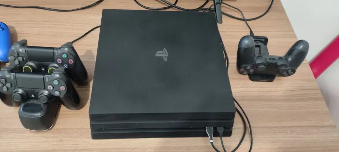 PS4 pro 1tb