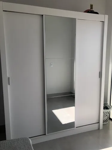 Guarda-Roupa Casal 3 portas de correr com espelho nobre MADESA