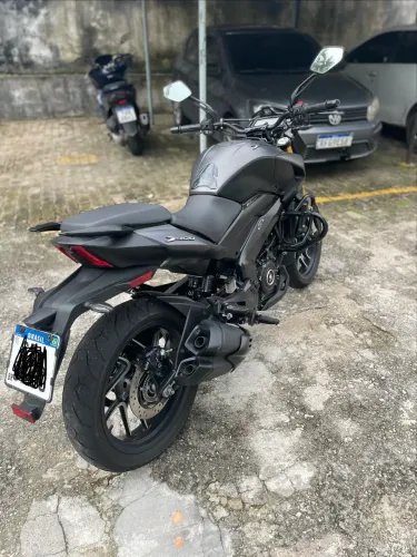 Dominar 400