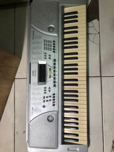 Teclado musical KB 223 sem fonte