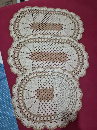 Jogo de tapetes de croche
