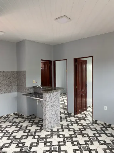 Aluga-se ótimo Apartamento 2 quartos muito bem Localizado