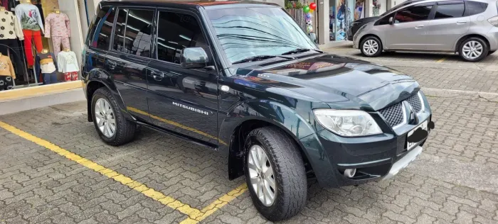 Mitsubishi Pajero TR4 2.0/ 2.0 Flex 16V 4X4 Aut. 2010