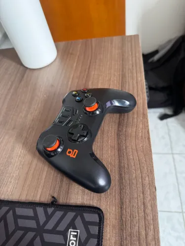 Controle Gamer Geonav Illusion Light - Transparente RGB - Na Caixa