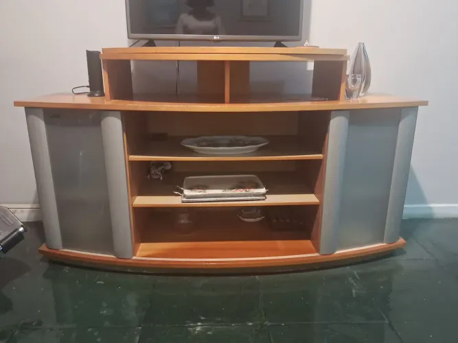 Estante / Hack TV