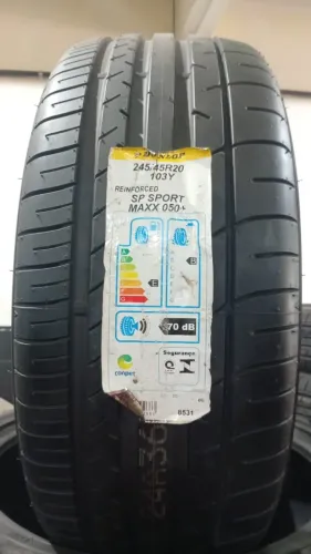 Pneu 245/45/20 Dunlop