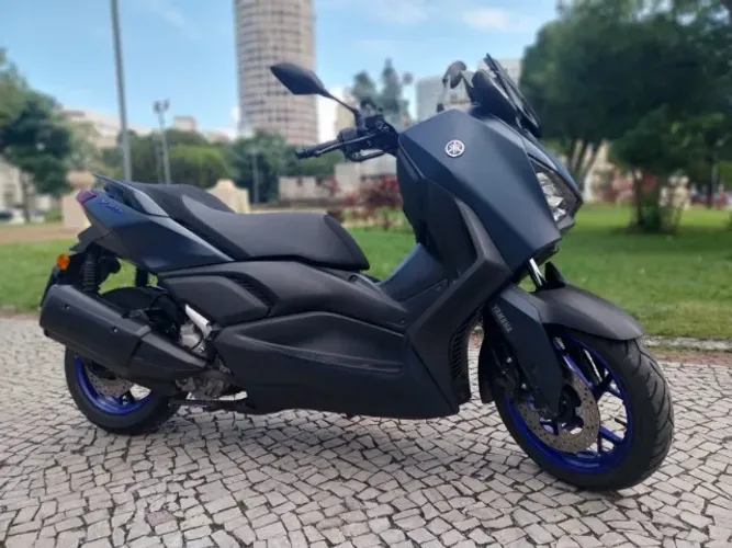 Yamaha Xmax Connected ABS Só 6.600km (Muito Nova) Garantia de Fábrica - Financio em até 48