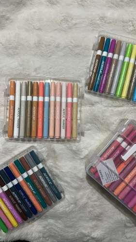 Canetas marcadoras acrílicas ACRYLIC 84 cores