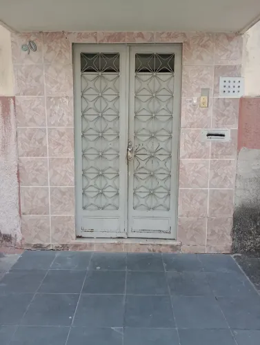 Imóvel para aluguel tem 40 metros quadrados com 2 quartos em Penha Circular - Rio de Janei