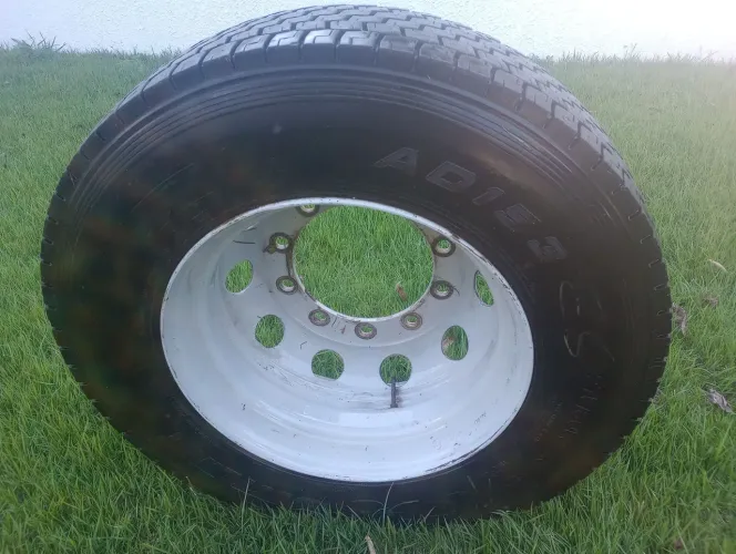 Estepe Caminhão 275/80 R22. 5