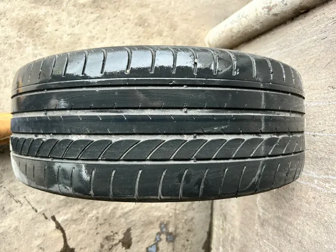 Vendo 2 pneus aro 17