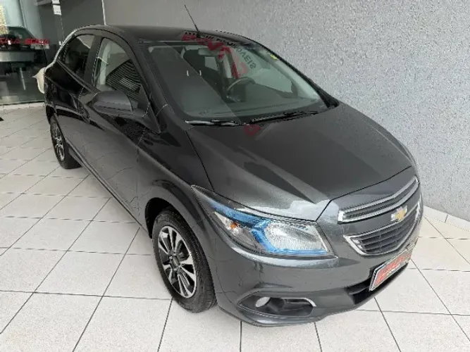 Chevrolet Onix Hatch LTZ 1.4 8V Flex Power Aut. 4P 2016