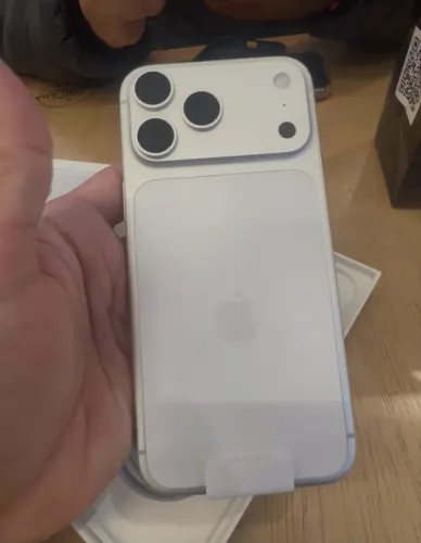 iPhone 17 pro Max 256