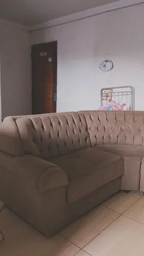 Sofá pouco tempo de uso 