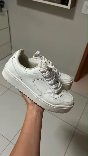 tênis branco tamanho 35