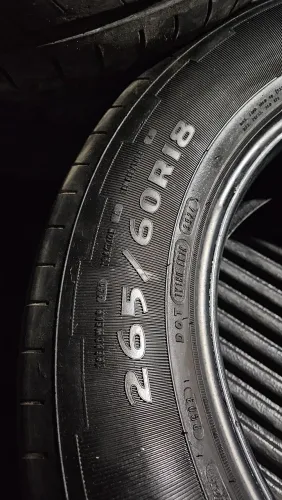 4 pneus meia vida 265 60 R18