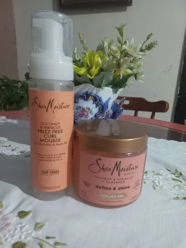 Gel , mousse e óleo de argan