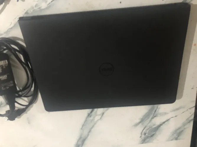 Notebook Dell ( i3 5 geração) 
