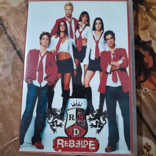 Cd Rbd. Rebelde. Todas as músicas. 